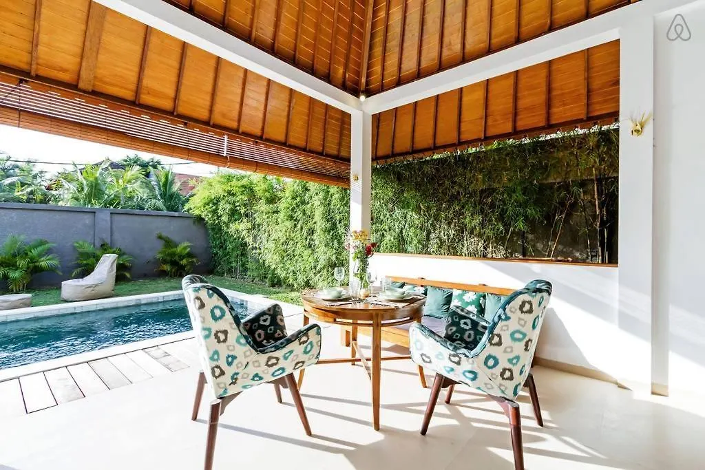 Awesome 1Br Villa In The Heart Of Seminyak 0*,